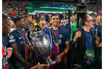 开云体育登录-欧冠淘汰赛之夜，弗拉霍维奇展现巨星价值