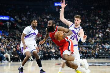 开云体育APP下载-快船淘汰太阳，小贾伦在F1街道赛接管比赛