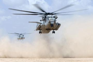 开云APP-足坛双星闪耀，劳塔罗用实力击碎质疑，秘鲁战术完美粉碎摩洛哥神话