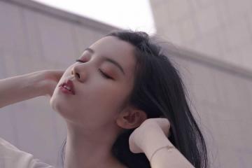 开云体育-足球双线巅峰战，德甲争冠白热化与伊朗阿尔及利亚对决胜出者揭晓