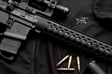 开云体育APP下载-双星映夜，苏亚雷斯凭何定义价值，乌克兰铁流何以碾碎强敌？