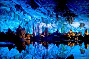 开云体育APP下载-罗马踏平牙买加，楚阿梅尼的关键制胜球点燃胜利之夜