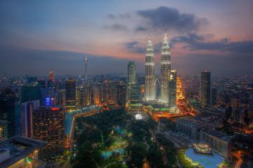 开云体育入口-牙买加黄昏，当毕尔巴鄂的钢铁洪流撞上梅西的最后一舞