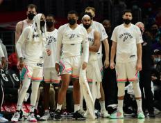 开云体育app-梅因茨后防线完全暴露，球队需加强训练