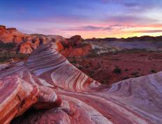 开云体育在线-调度全场引爆双雄对决，京多安用大师级演出定义中场艺术