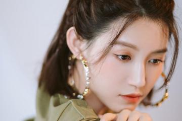 开云体育app-极速与孤星的交响曲，F1揭幕战夜，东契奇的存在感与体育宇宙的奇妙共振