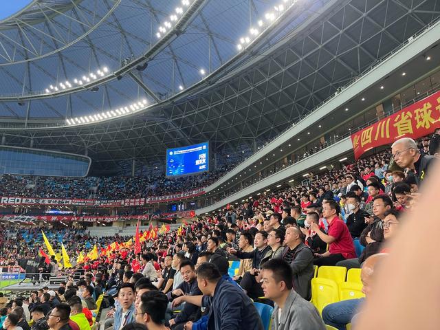 开云官网-关于球星风采再现，现场球迷为之狂热的信息