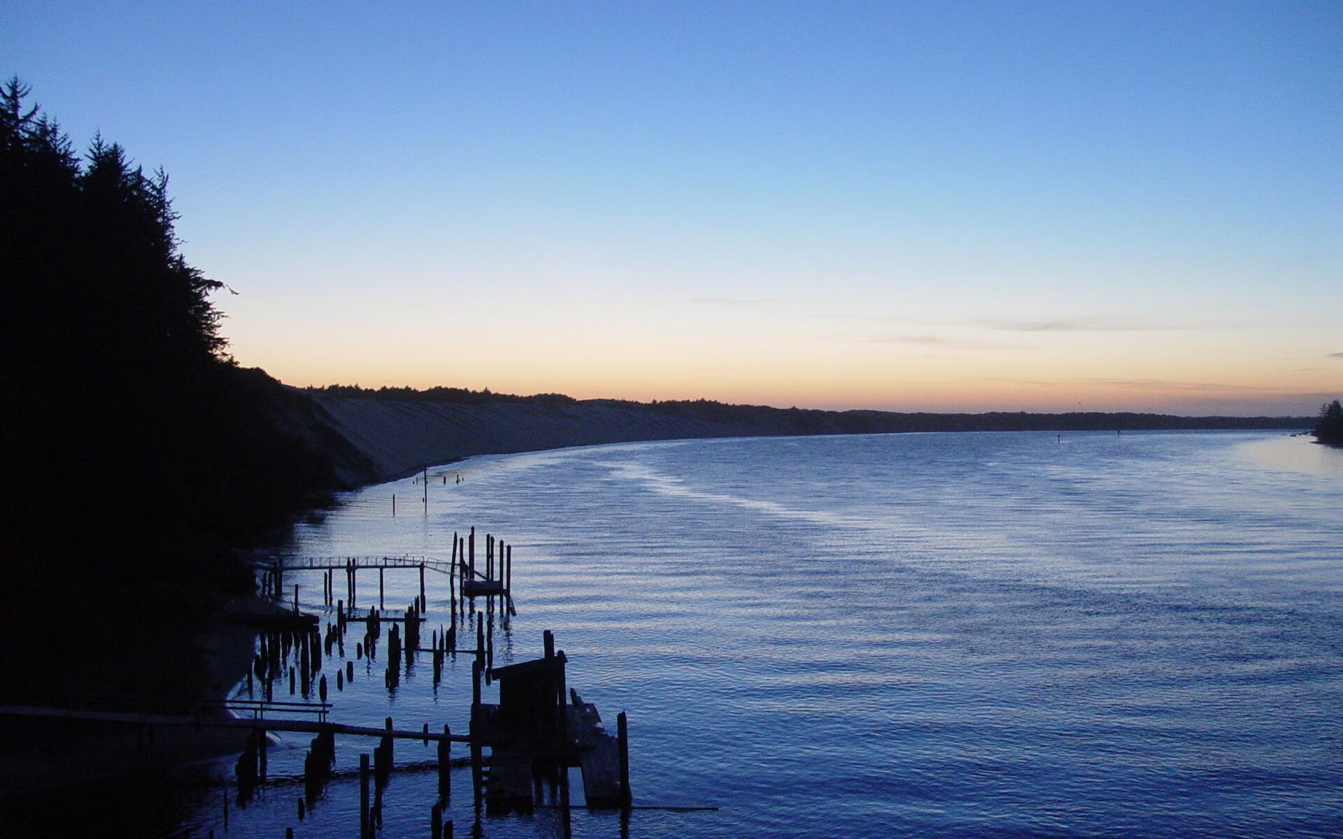 开云平台-惊天逆转！勇士绝境翻盘雄鹿，恩比德关键先生封神一战