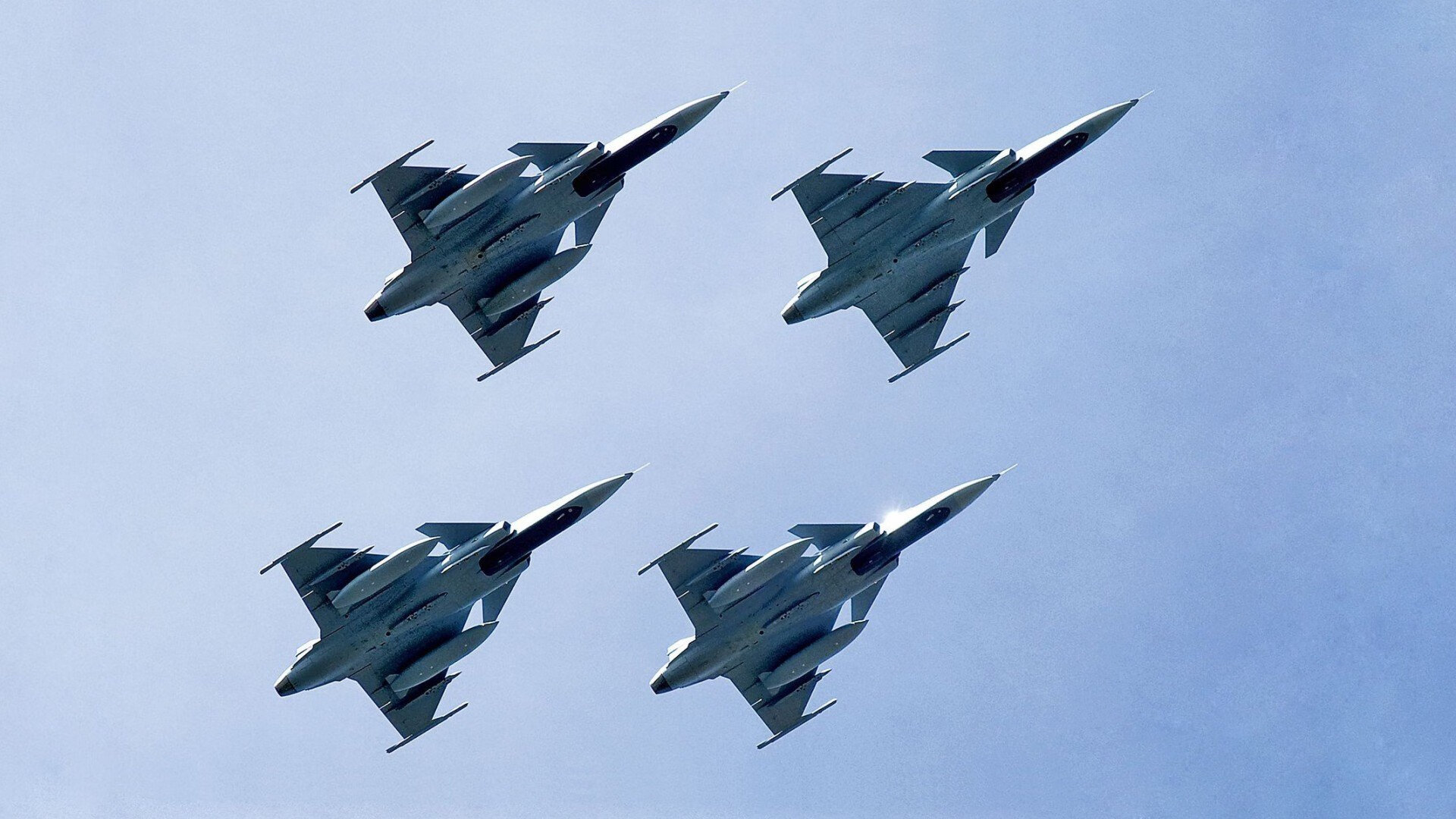 开云体育-双星闪耀，丹麦足球提前锁定胜局，坎特NBA季后赛主宰赛场