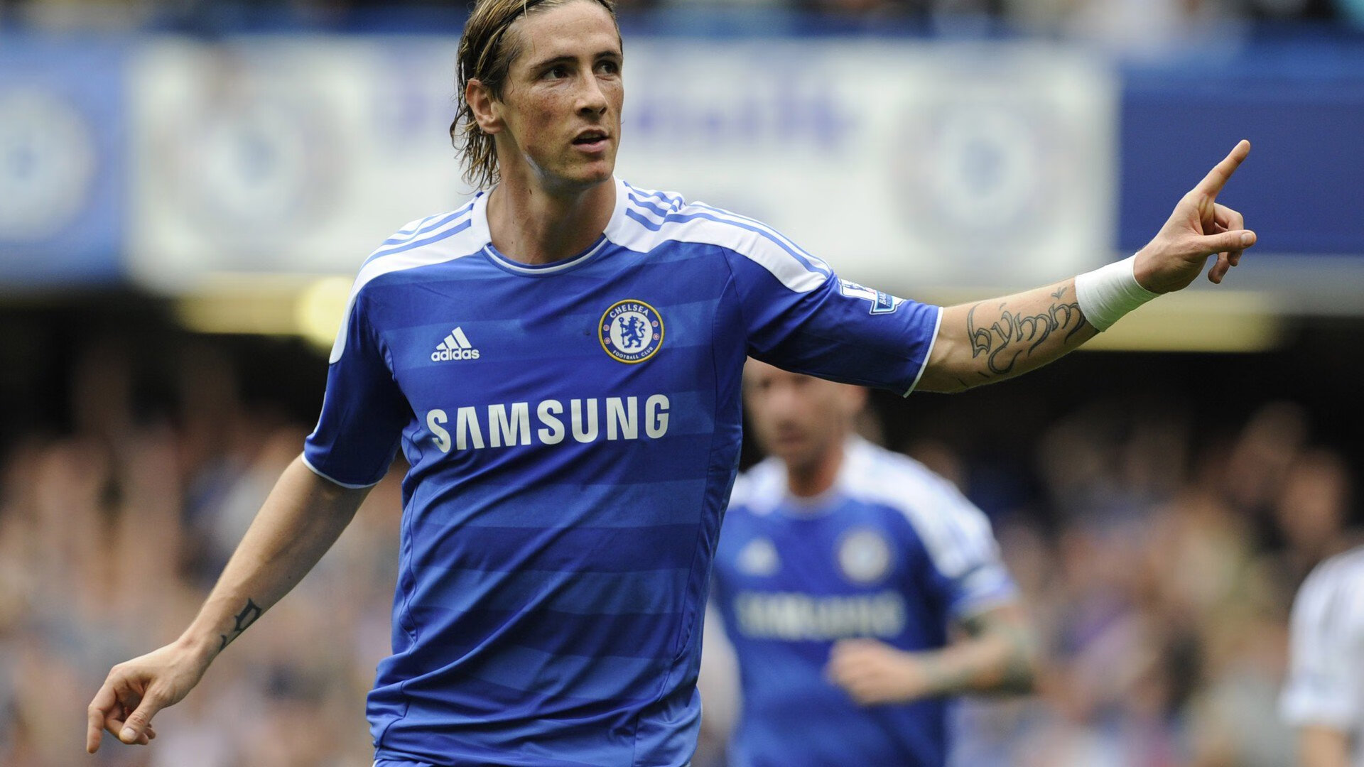 开云下载-欧冠半决赛之夜,乔治数据全面爆炸,引领球队晋级