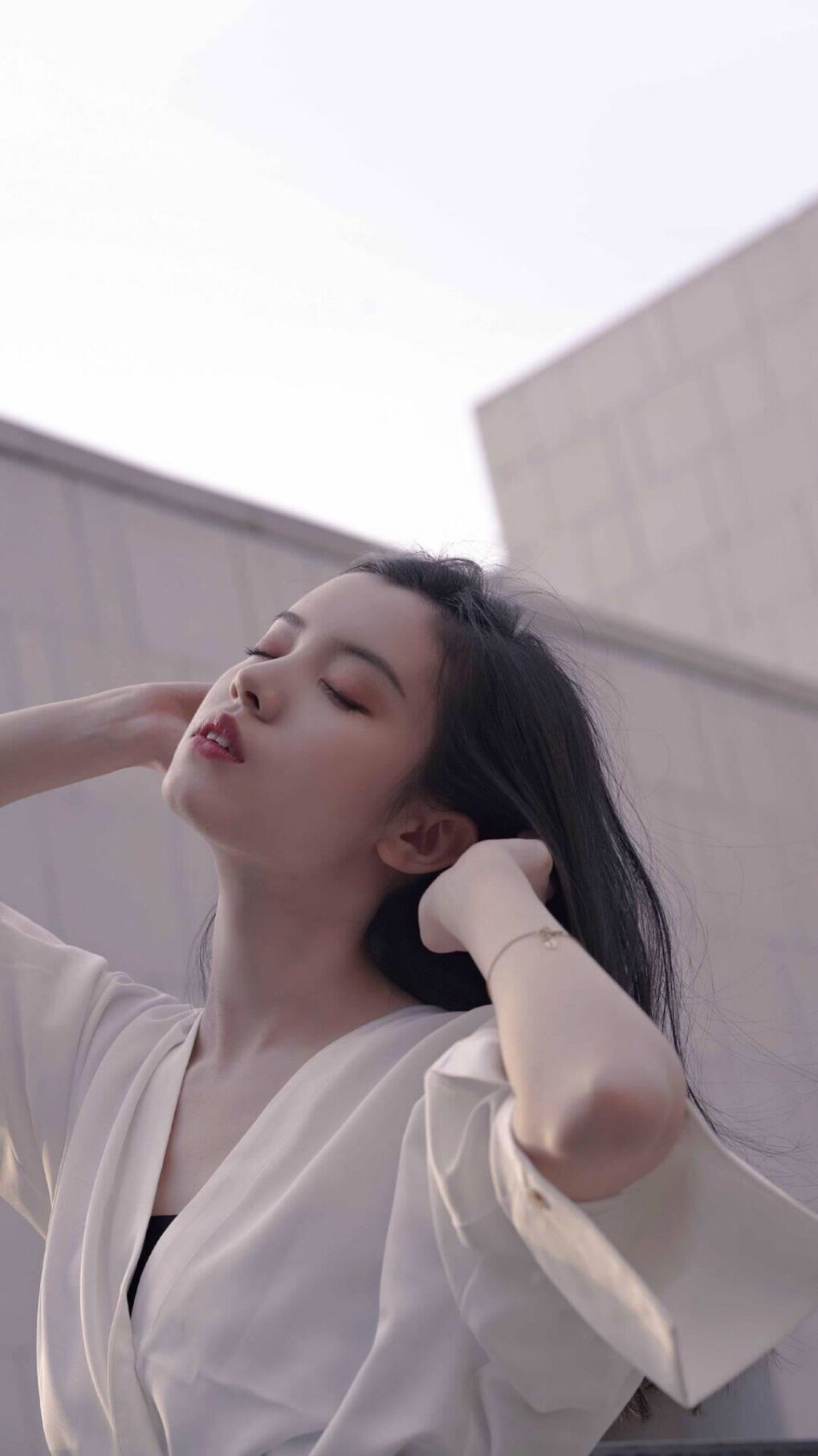 开云体育-足球双线巅峰战，德甲争冠白热化与伊朗阿尔及利亚对决胜出者揭晓