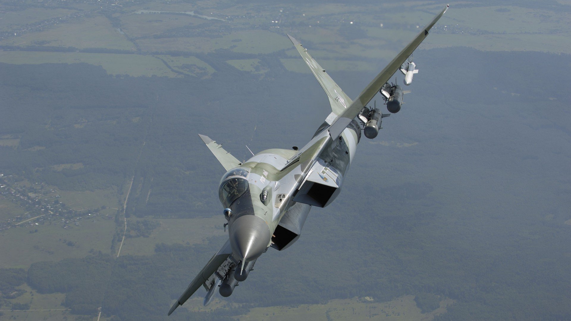 开云体育-疯狂之夜！厄瓜多尔冲垮委内瑞拉，萨内全程高能输出引爆全场